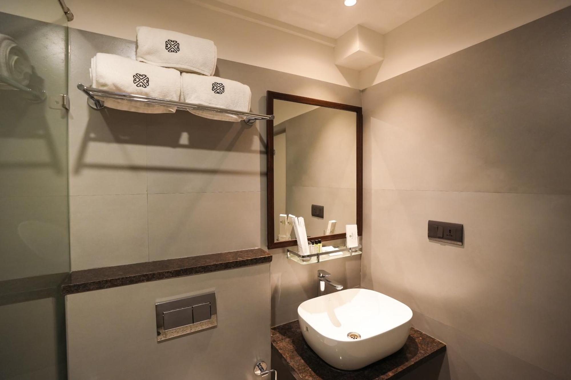Vaishnavi Residency Hotel Bangalore Ngoại thất bức ảnh