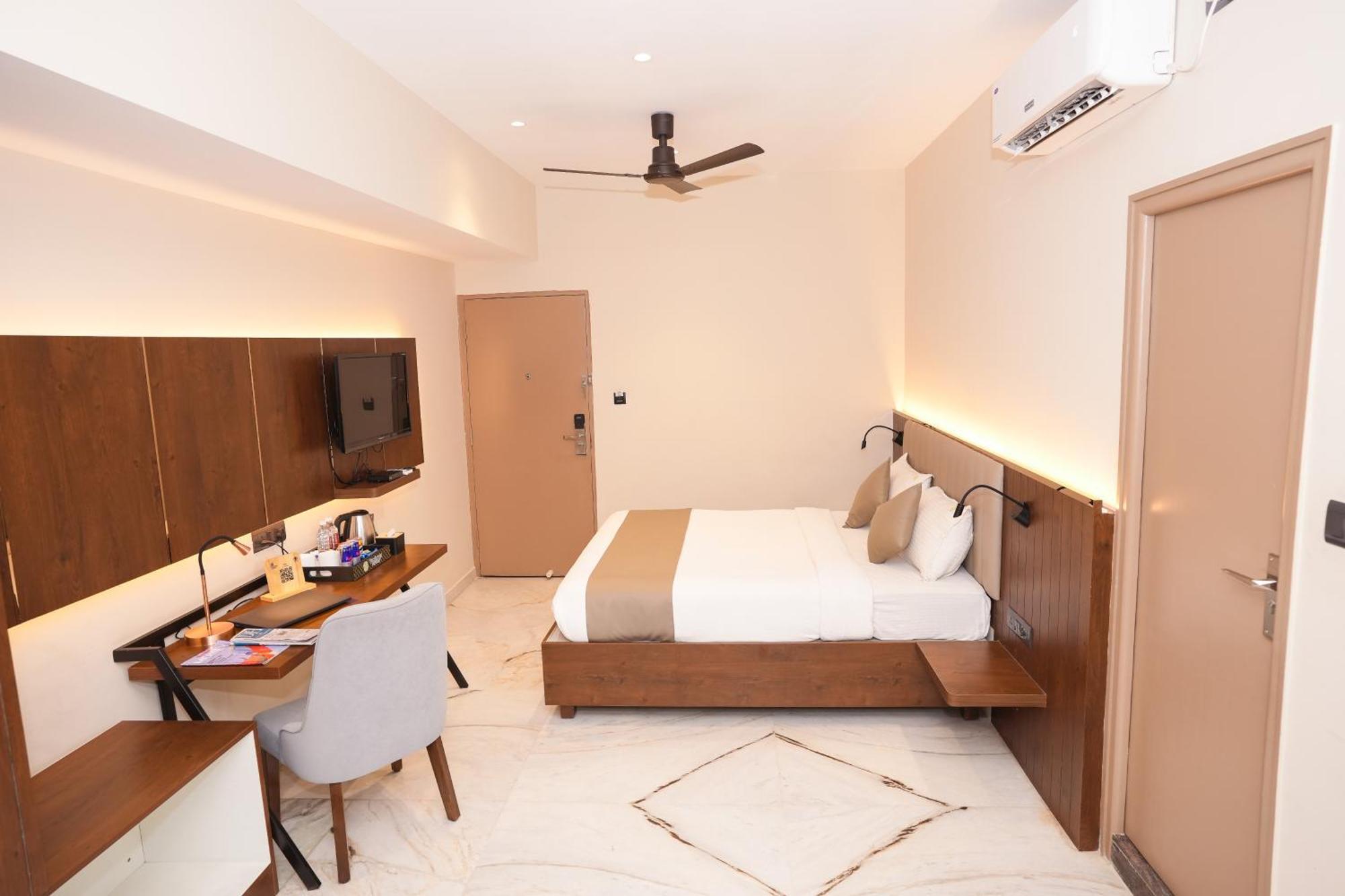 Vaishnavi Residency Hotel Bangalore Ngoại thất bức ảnh